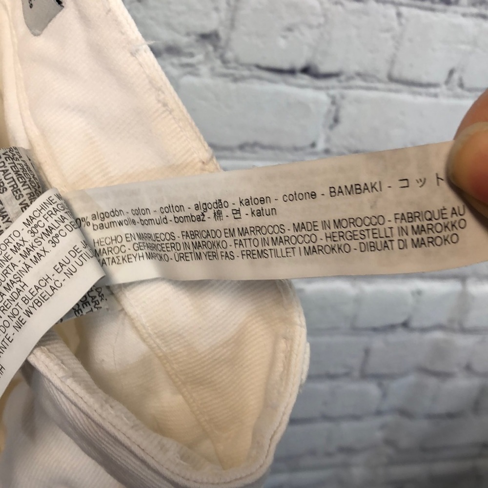 𝅺WHITE Zara Denim Jeans - Picture 9 of 10